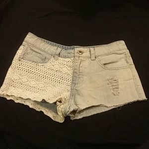 💙Blue Asphalt Jean Shorts with Crochet 💙